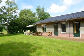 House | Exterior - Holiday Home with Meadow View near Forests (Schoonoord)