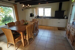 House | Private kitchen | High chair - Holiday Home with Meadow View near Forests (Schoonoord)