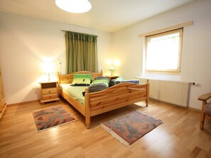 Apartment | 2 bedrooms, individually furnished
