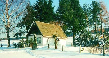 Sunlit Retreat With Garden