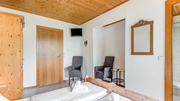 Ferienhaus | 3 Schlafzimmer, Reisekinderbett, Bettwäsche