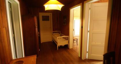 Sunlit Holiday Home With Fireplace in Saint-léonard