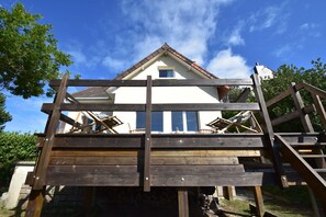 Exterior - Sea View Stay in Fermanville (Fermanville)