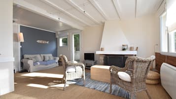 House | Living room