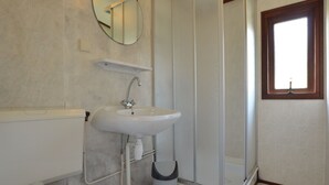 Unclassified image, 4 of 19, button - Holiday Home in Hechtel-eksel With Pool, Garden, Terrace (Hechtel-Eksel)