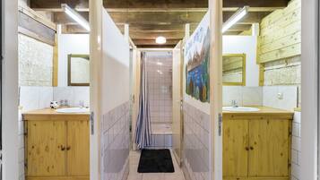 House | Bathroom