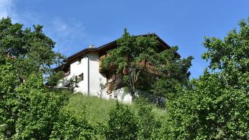 House | Exterior