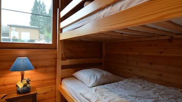 Chalet | 3 bedrooms, individually furnished