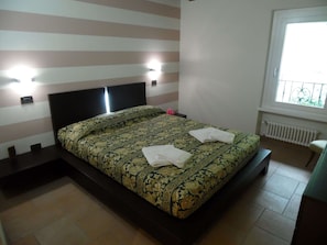 Apartment | 2 Schlafzimmer, individuell eingerichtet