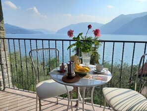 Apartment | Balcony - Ello Apartment for Lake Adventures (Marone)