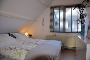 Huis | 3 slaapkamers, individueel gemeubileerd, een strijkplank/strijkijzer