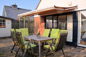 House | Garden - Cozy Holiday Home in Noordwijkerhout near Lake (Noordwijkerhout)