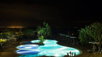 House | Pool | Outdoor pool