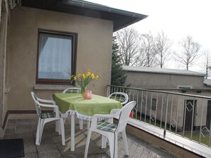 House | Balcony - Spacious Holiday Home in Kröpelin With Trampoline (Kroepelin)