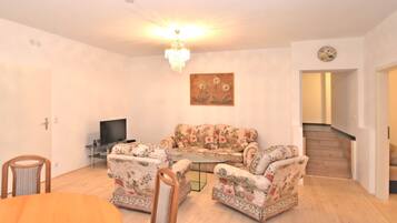 Apartment | Living area