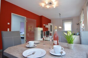 Apartment | Dining - Apartment Near Thuringian Forest (Tabarz)