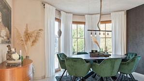 Dining - Modern Holiday Home in Willersdorf With Spa (Frankenberg)