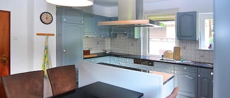 House | Private kitchen