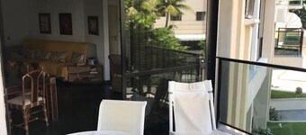 Incredible and spacious family apartment in Enseada one block from the beach