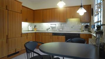 Apartemen | Dapur pribadi | Ketel listrik