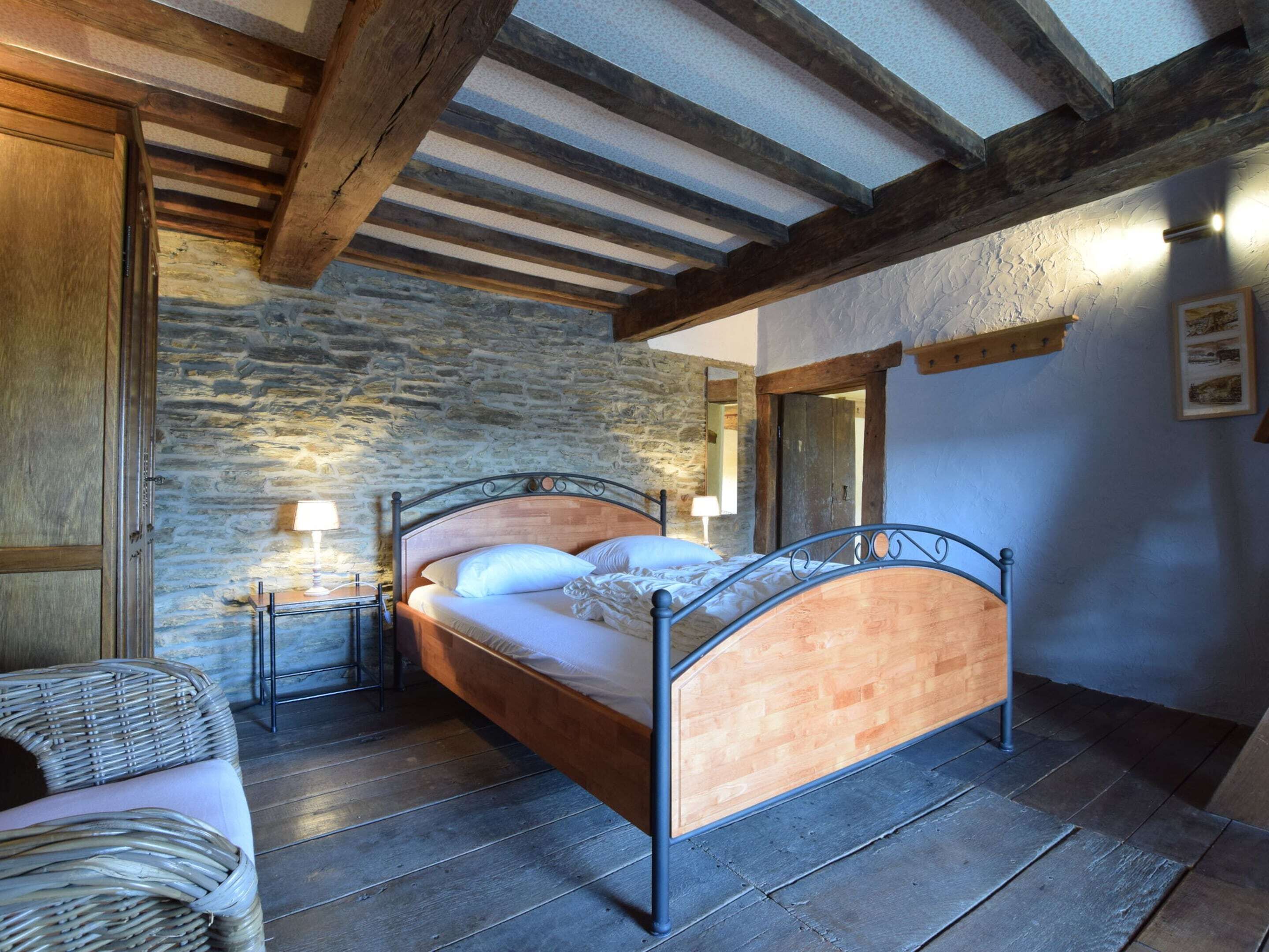 House | Room amenity