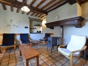 Living room - Wonderful Holiday Home in Noirefontaine (Bouillon)