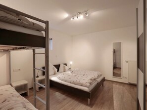 Villa | 7 bedrooms, individually furnished, bed sheets