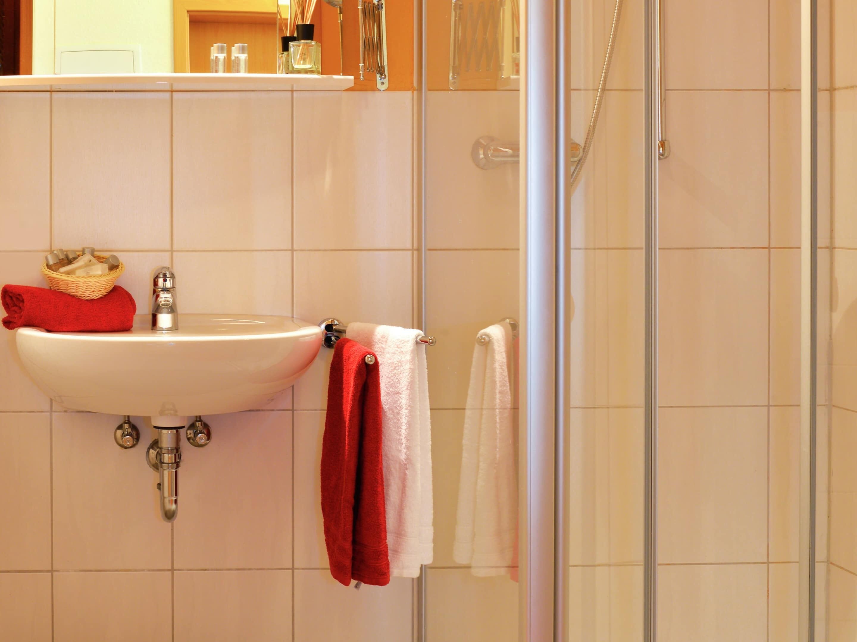 Apartment | Bilik Mandi