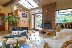 House | Living room - Holiday Home in Zorgvlied Near Drents (Zorgvlied)