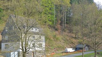 House | Bahagian luar