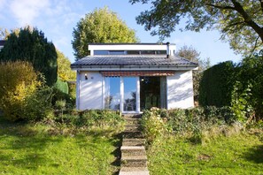 Exterior - Holiday Home in Gemmenich With Forest Views (Plombieres)
