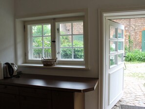 Apartment | Private kitchen - Ferienwohnung in Reddelich for 4 Personen (Reddelich)