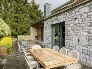Cottage | Dining - Cozy Bedrooms Cottage, Soumoy (Cerfontaine)