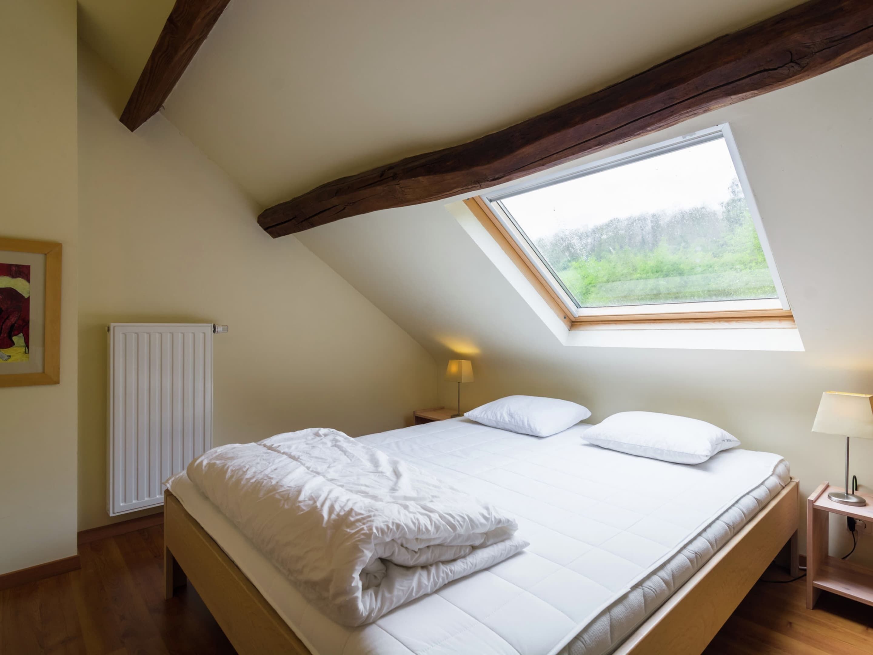 Cottage | 4 phòng ngủ, trang bị nội thất với thiết kế riêng biệt, bộ trải giường 