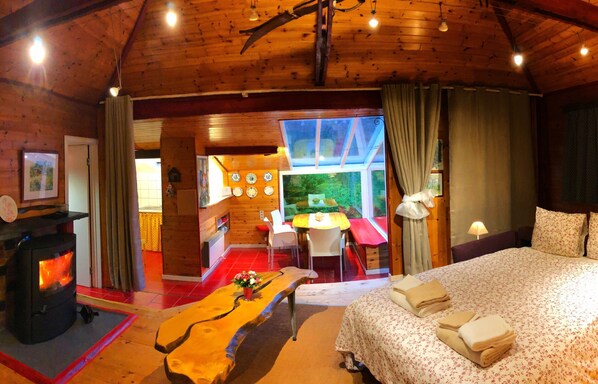 Chalet | 1 bedroom, individually furnished