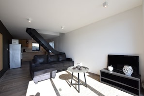 House | Living room | TV