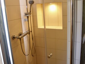 House | Bathroom | Hair dryer - Apartment With Private Terrace (Harzgerode)