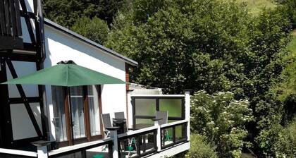 Lovely Apartment in Elpe near Forest