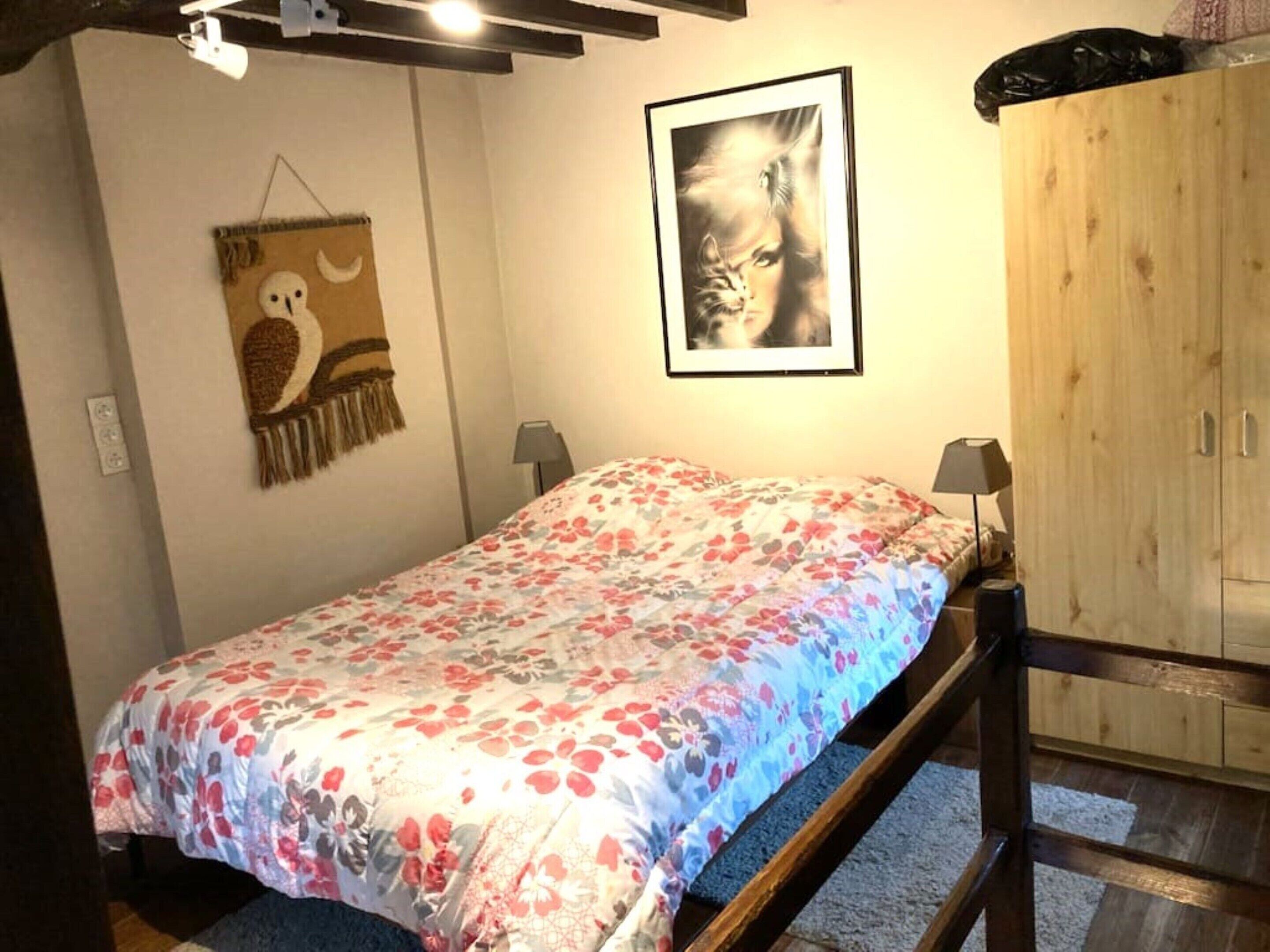 Cottage | 2 bedrooms, individually furnished, bed sheets