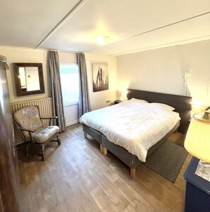 Casa | 4 habitaciones, muebles diferentes y ropa de cama 