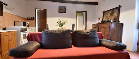 غرفة المعيشة