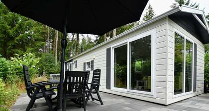 Cosy Chalet w/ Garden Patio