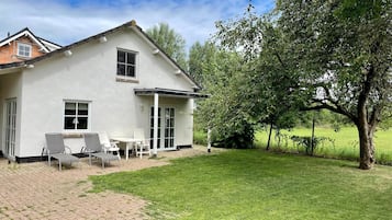 House | Exterior