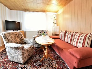 Apartment | Living room