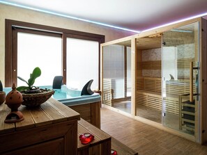 House | Spa treatment - Gorgeous Holiday Home with Hot Tub, Whirlpool, Pool, Garden (Petralia Sottana)