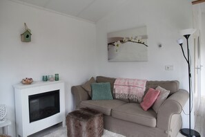 Bungalow | Vardagsrum