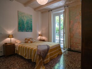 House | 2 bedrooms, individually furnished, bed sheets - Belvilla by OYO Irene (Ventimiglia)