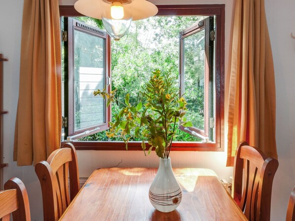 Dining - Detached, Fully Equipped Chalet in Vechtdal near Ommen (Stegeren)