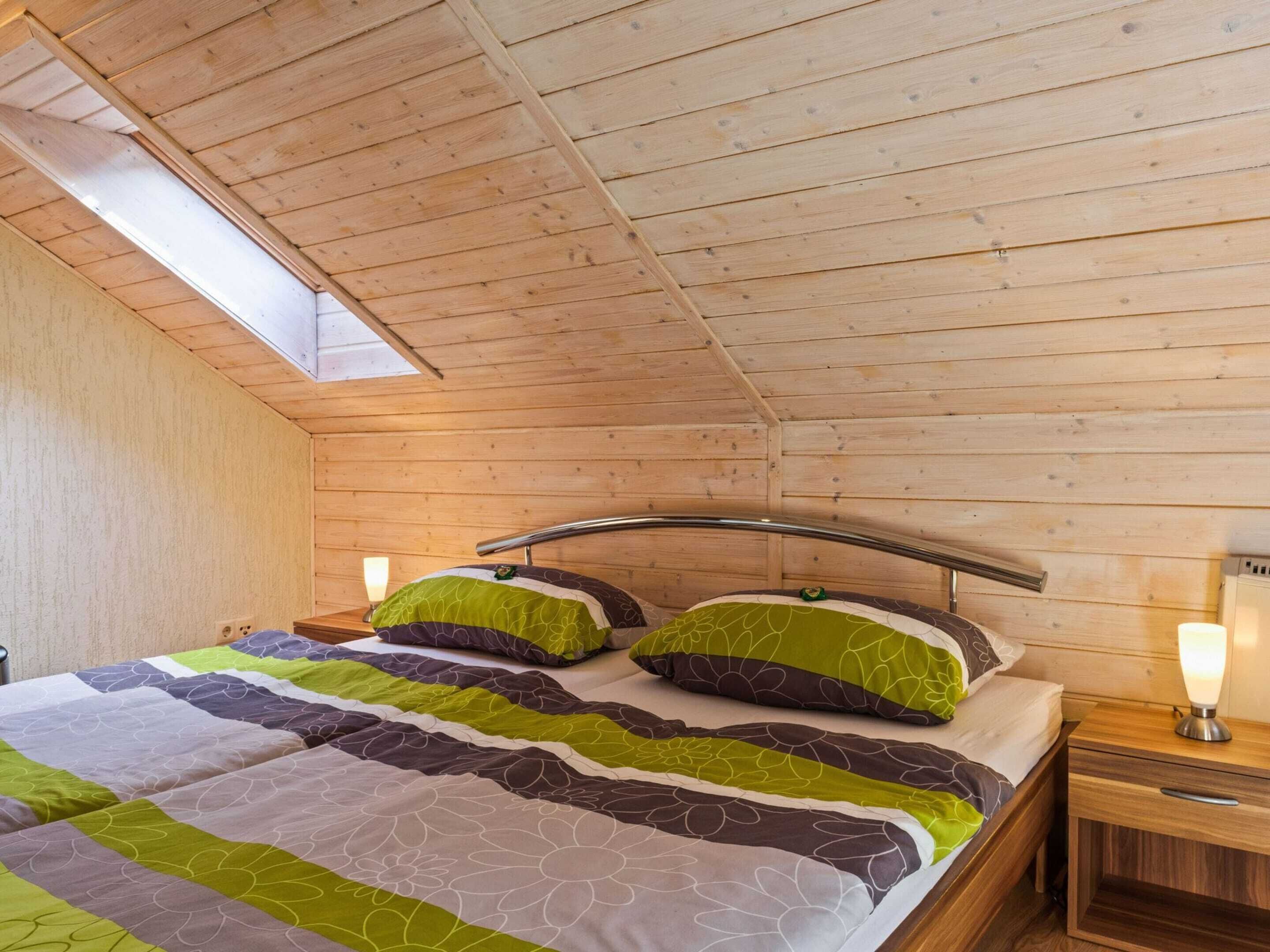 1 bedroom, individually furnished, bed sheets