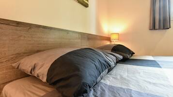 2 slaapkamers, individueel gemeubileerd, beddengoed